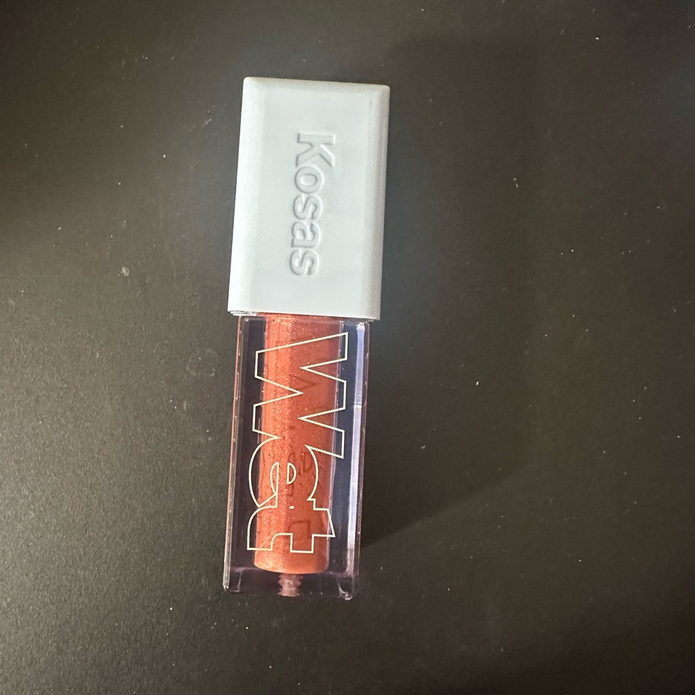 Kosas Wet lip oil plumping treatment lip gloss Dip Neutral bikini nude BNWT